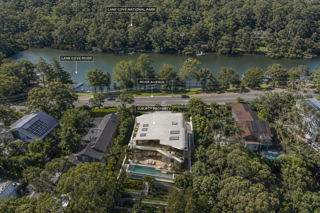 DA Approved Luxury Riverfront 